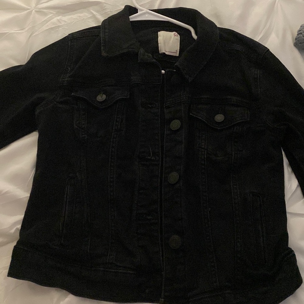 Black denim jean jacket